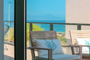 Iconic Sea Views Luxury Apartment, Puerto Marino